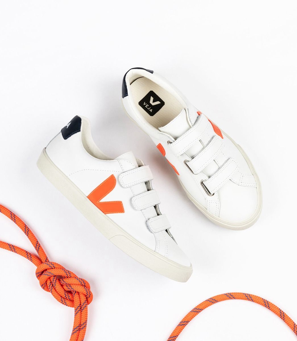 Veja Esplar レザー メンズ ランニングシューズ 白 黒 | XVJW-56289