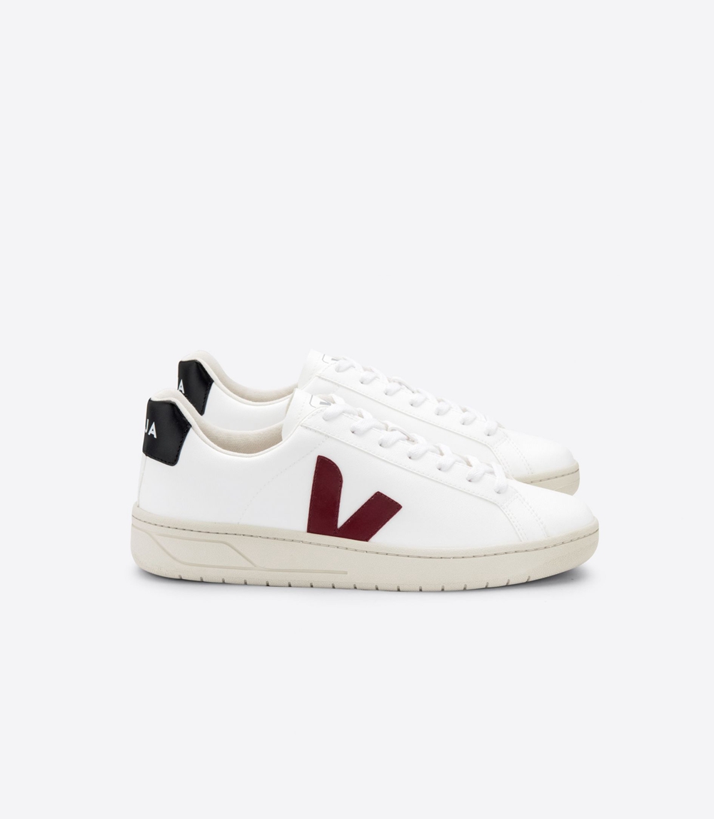 Veja Urca CWL レディース Vegan Sneakers 白 黒 | IVBG-39241