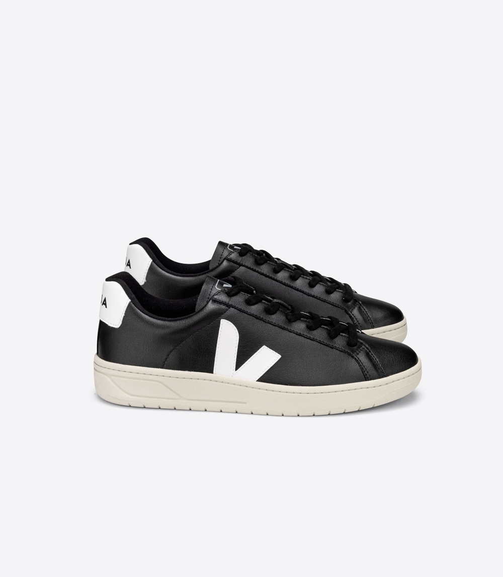 Veja Urca CWL レディース Vegan Sneakers 黒 白 | YNAX-68057